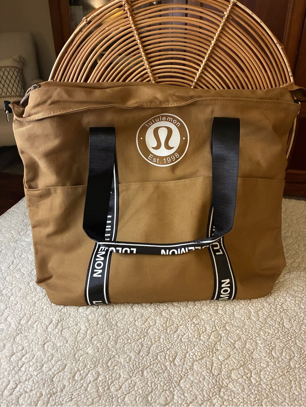 Lululemon Brown Logo Tote Bag Large Zip Top Black Strap Gym Travel